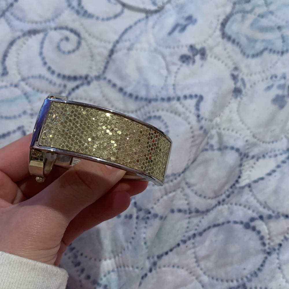Gold  watch bracelet - Picture 3 of 8